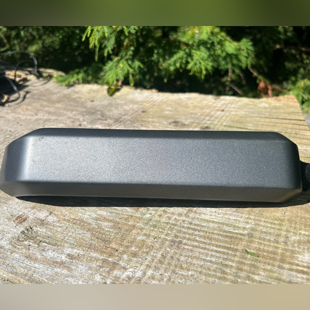 2015-2020 Ford F-150 XLT Obsidian Metallic Front RH/Right Door Card Handle Trim